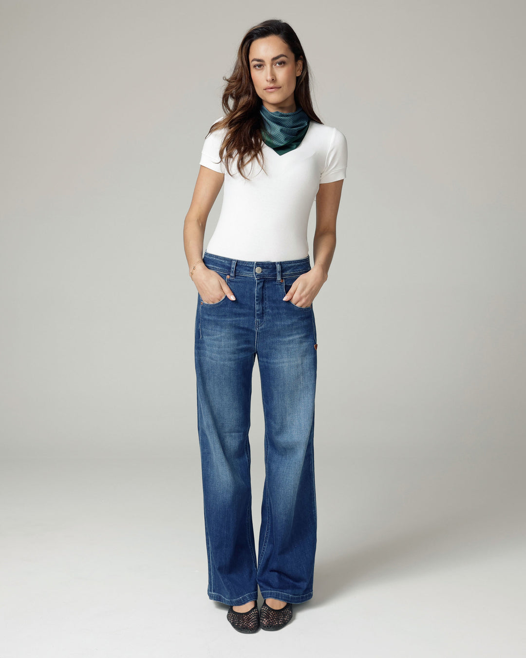 The Viola, Super Vintage Mid-Blue Wide-Leg High-Rise Jeans