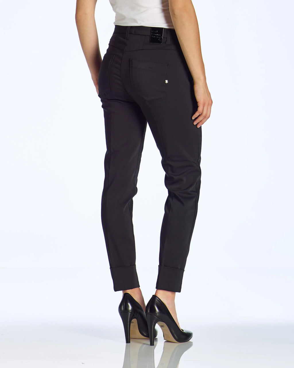 Black Chinos | The Lola
