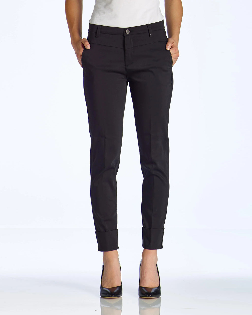 Black Chinos | The Lola