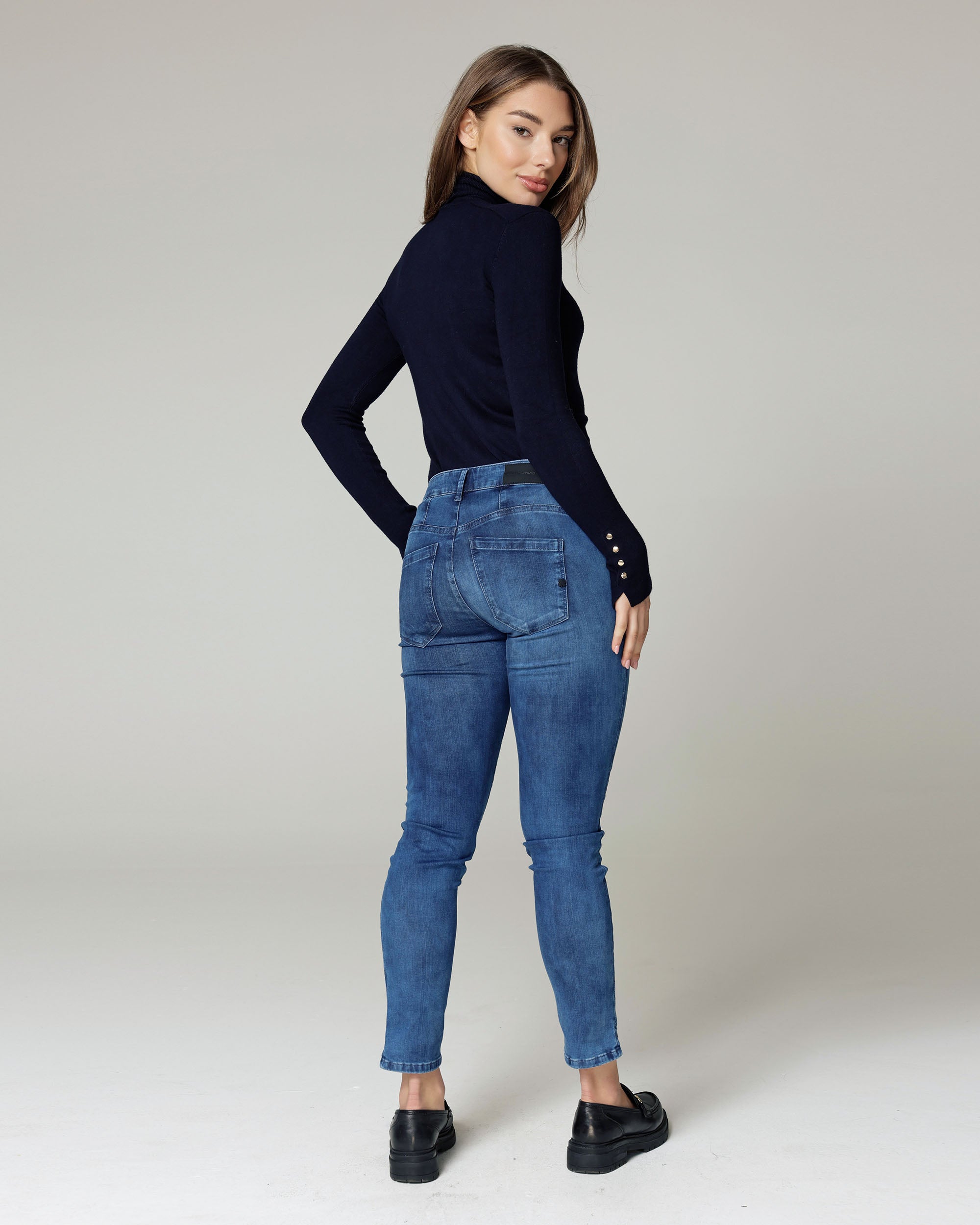 Soft Vintage Blue Skinny Jeans | The Nicky