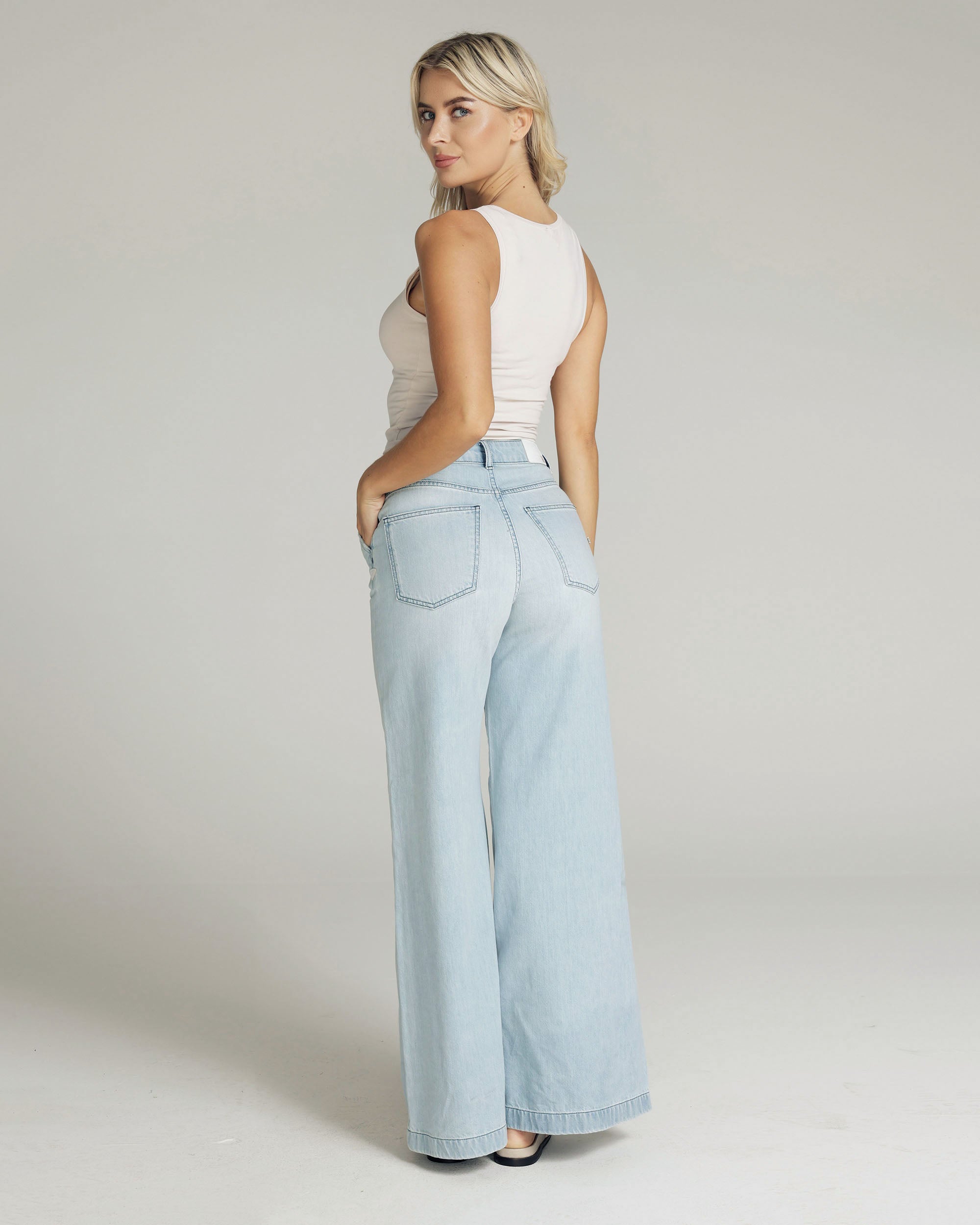 Bleached Blue Wide-Leg High-Rise Jeans | The Diba