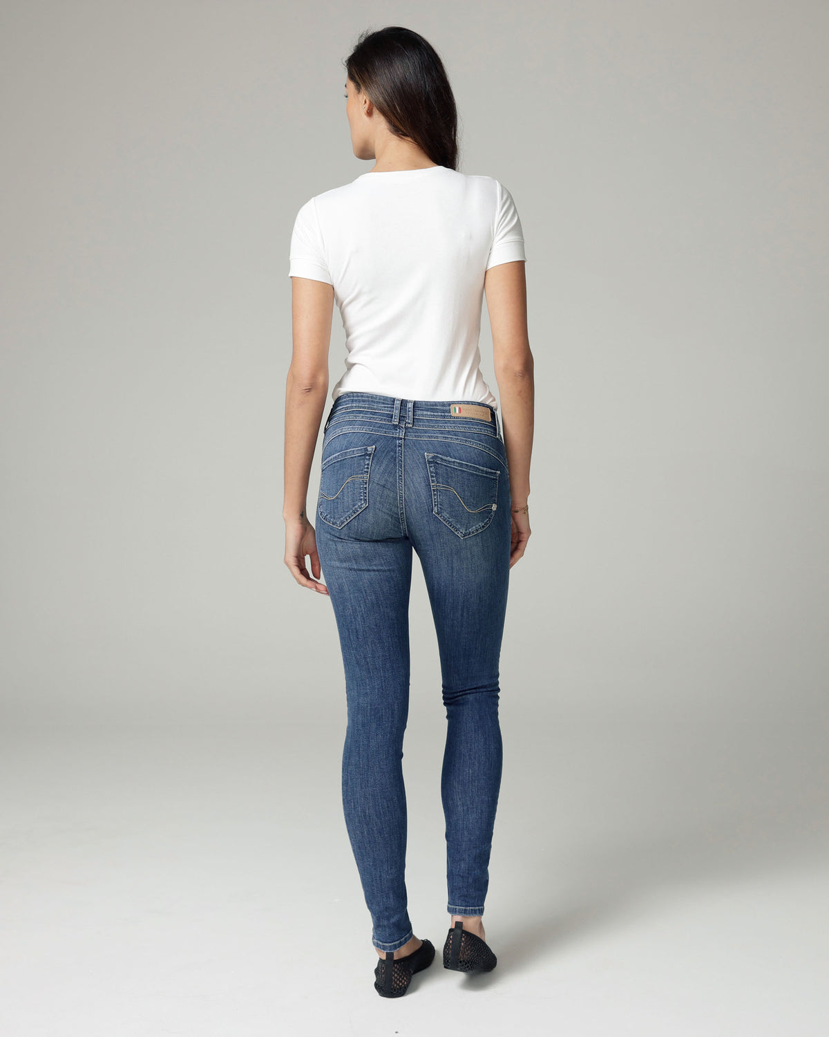 Mid-Blue Vintage-Effect Skinny Mid-Rise Jeans, The Manuela, back view