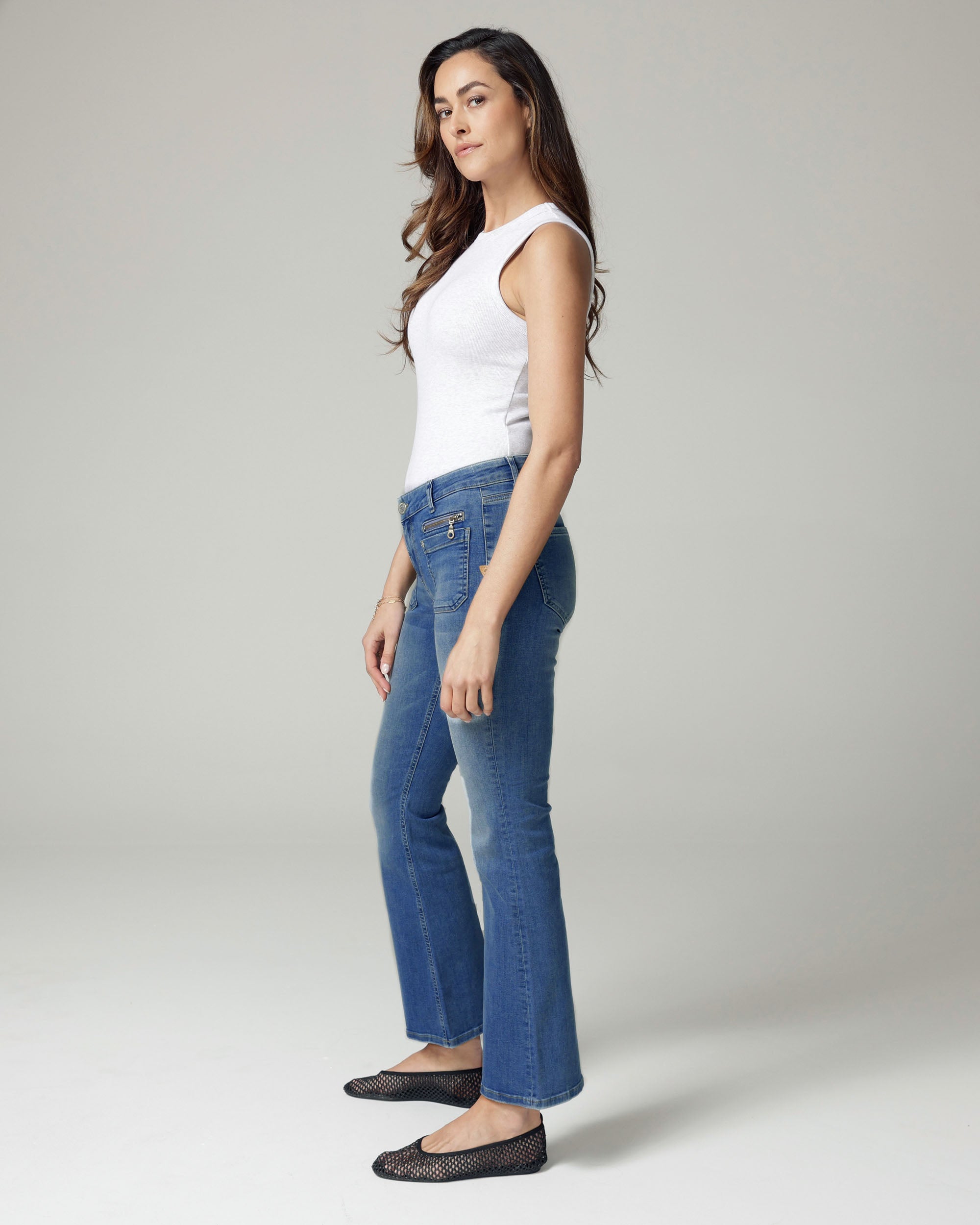 Super Vintage Blue Flare High-Rise Jeans | The Catania Secondary image