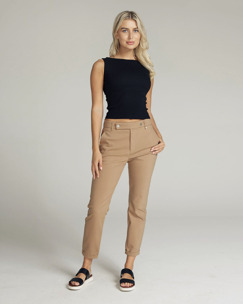 Champagne Chino Mid-Rise | The Verena
