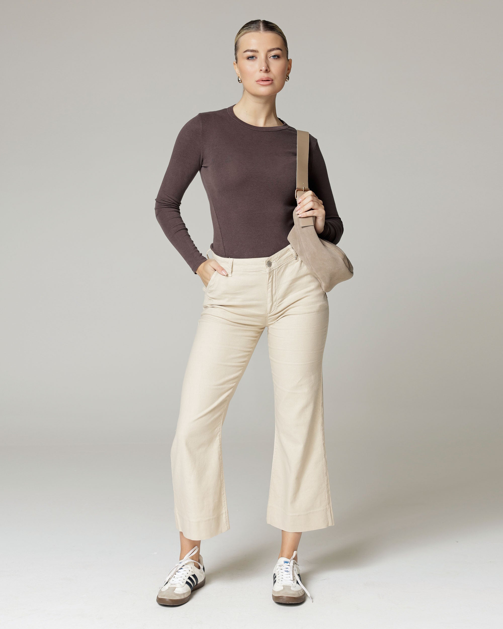 Sand Wide-Leg Mid-Rise Trousers | The Atena Main image