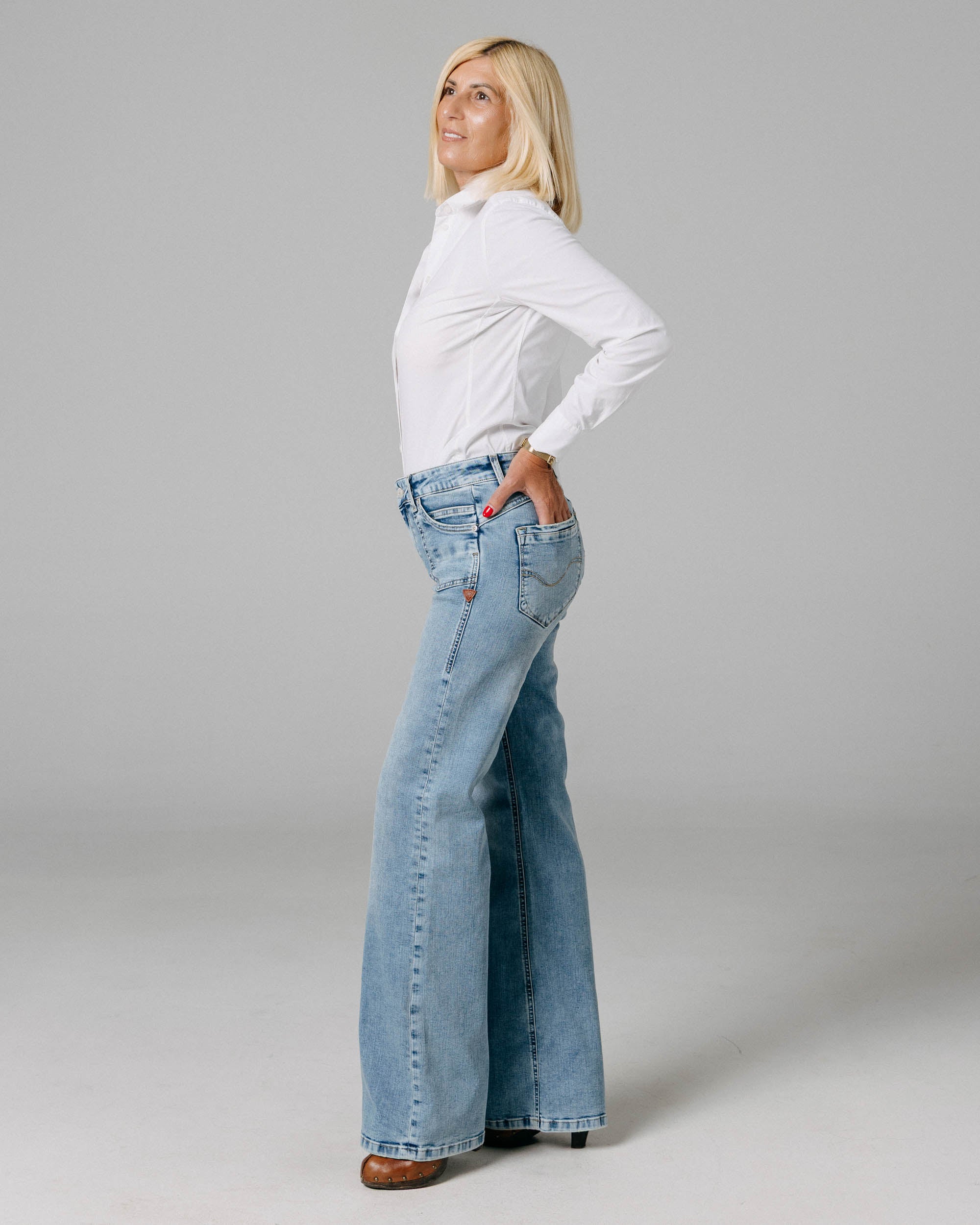 Vintage Blue Wide-Leg Jeans | The Lolita