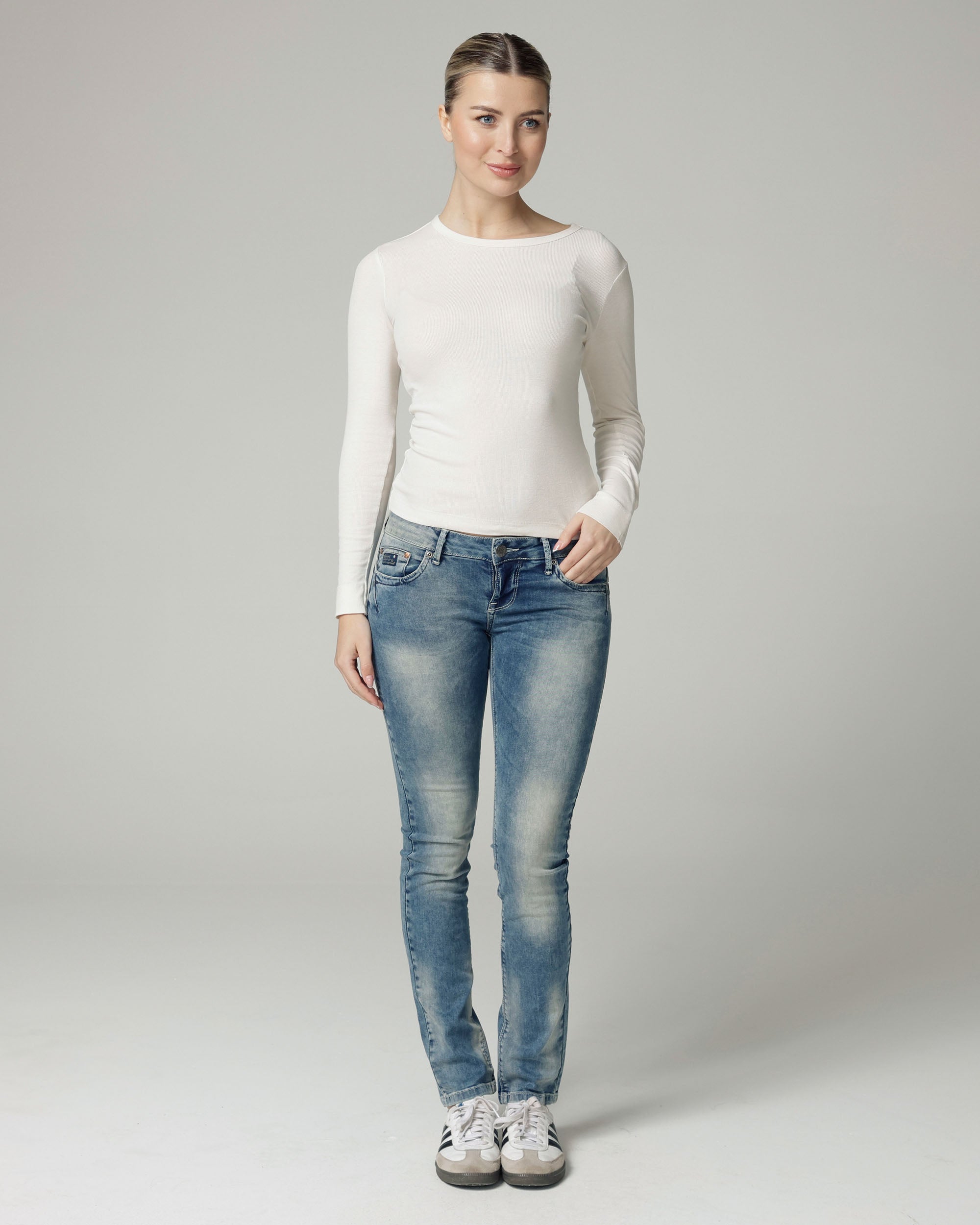 Used Effect Wash Slim Jeans | The Sun Main image