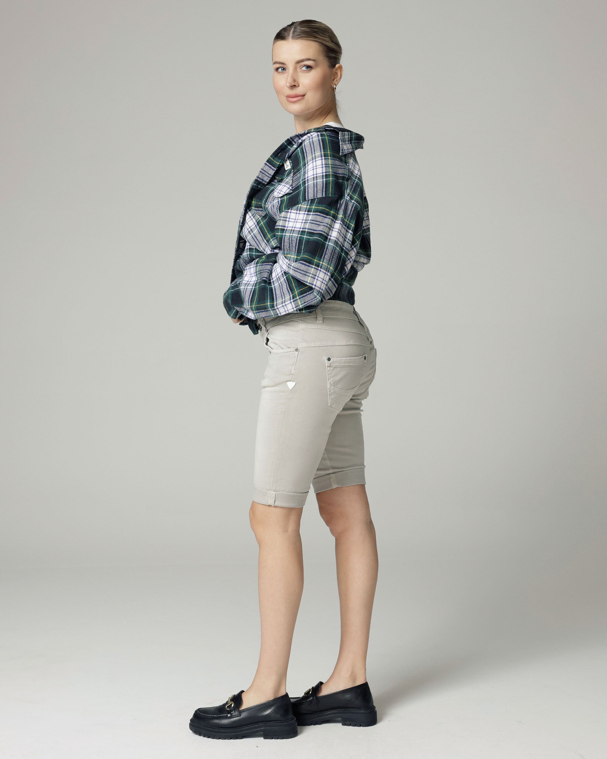 Grey Bermuda Shorts | The Lisa Secondary image