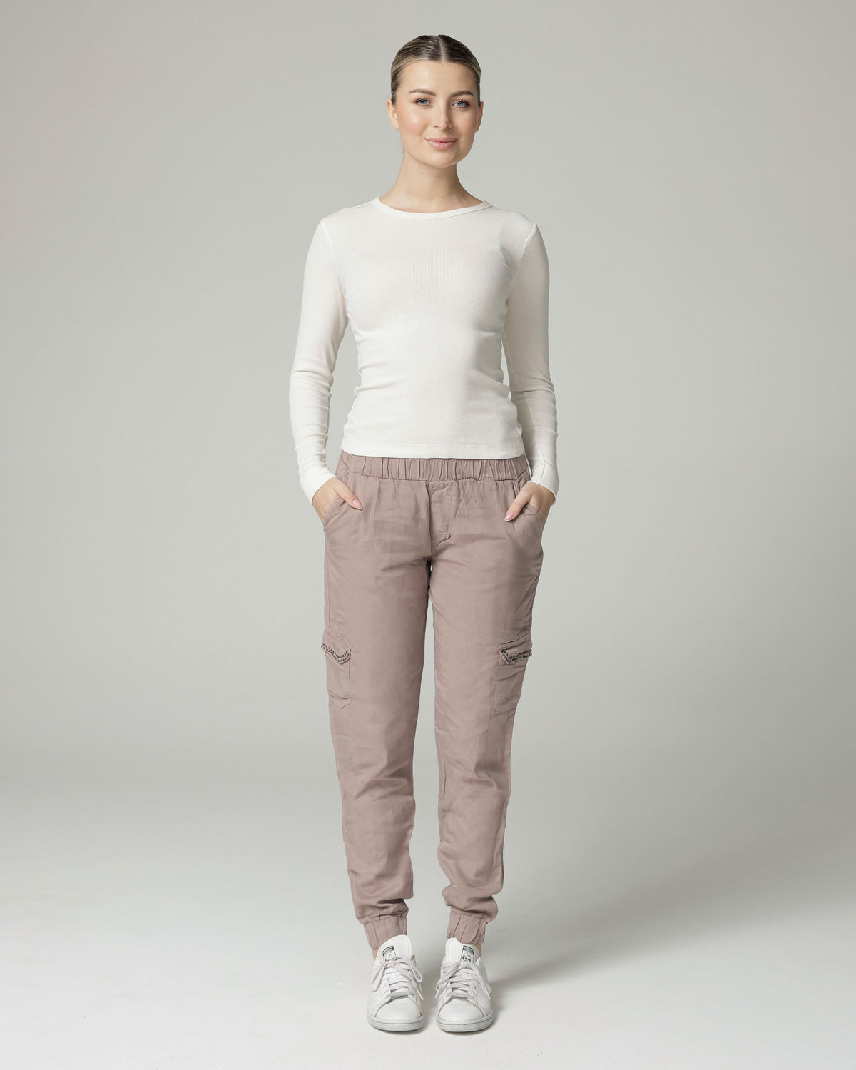 Light Rosewood Relaxed Cargo Trousers, The Gigi, front view